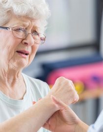 Does Osteoporosis Cause Pain? Does Osteoporosis Cause Pain?